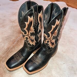 Ariat Men’s 8 Black Boots